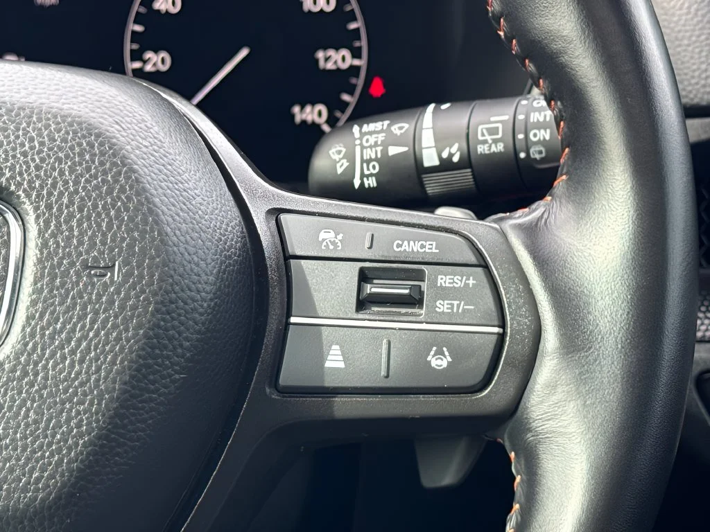 Used 2025  Honda Sport-L image 17