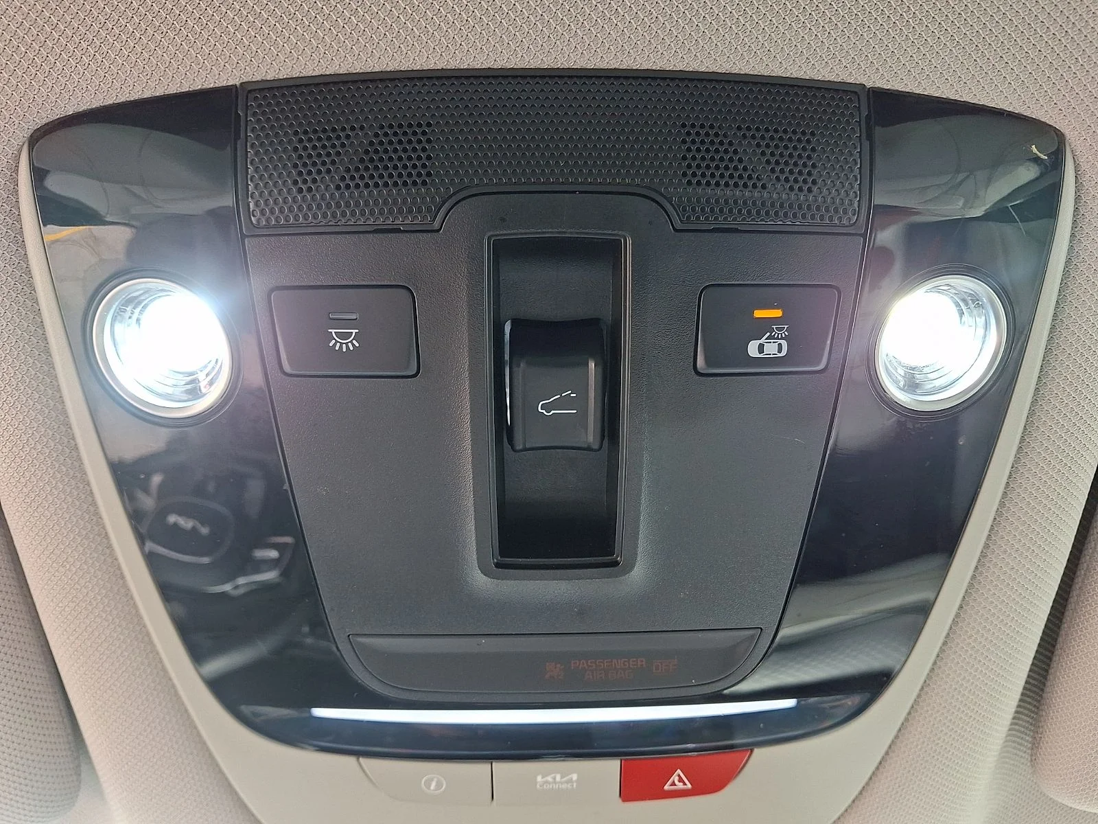 Certified Used 2023 White Kia SX Prestige image 22