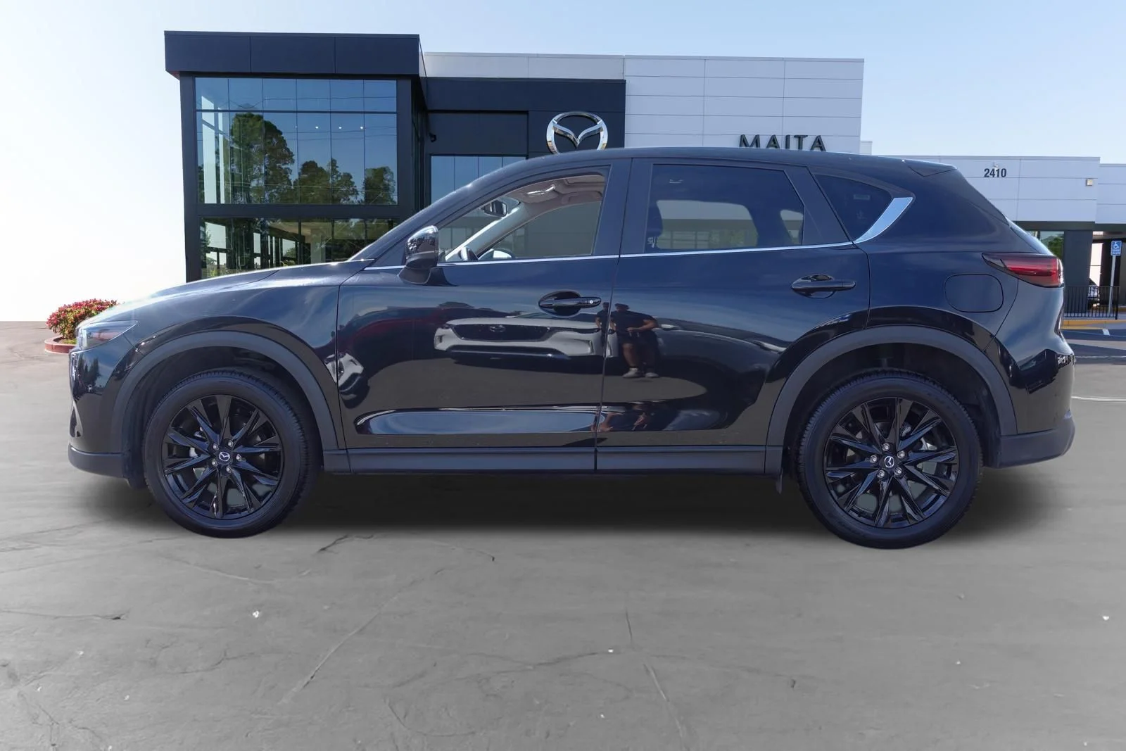 Certified Used 2025 Jet Black Mica Mazda 2.5 S Carbon Edition image 8