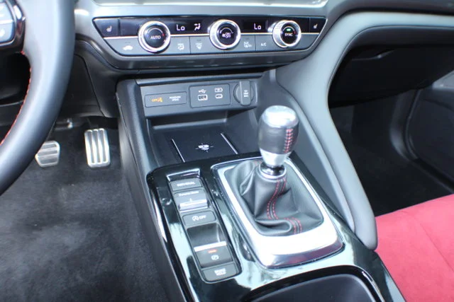 Used 2025 Platinum White Pearl Acura w/A-Spec Technology Package image 11