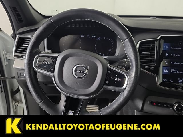 Used 2018 White Volvo T6 R-Design image 10