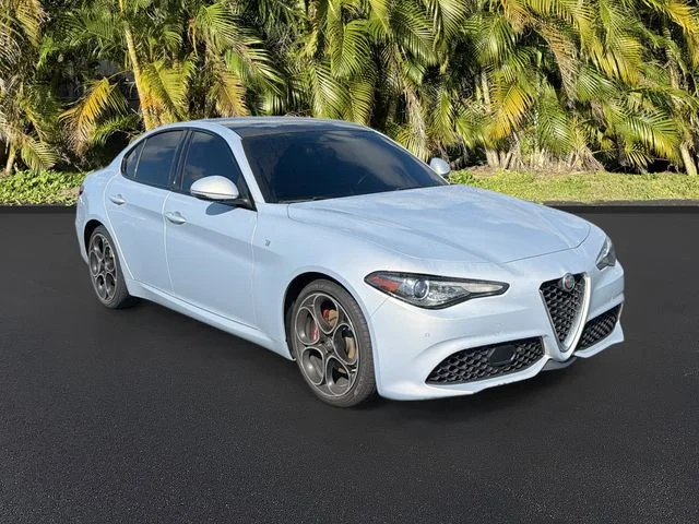 Used 2022 Gray Alfa Romeo Ti image 2
