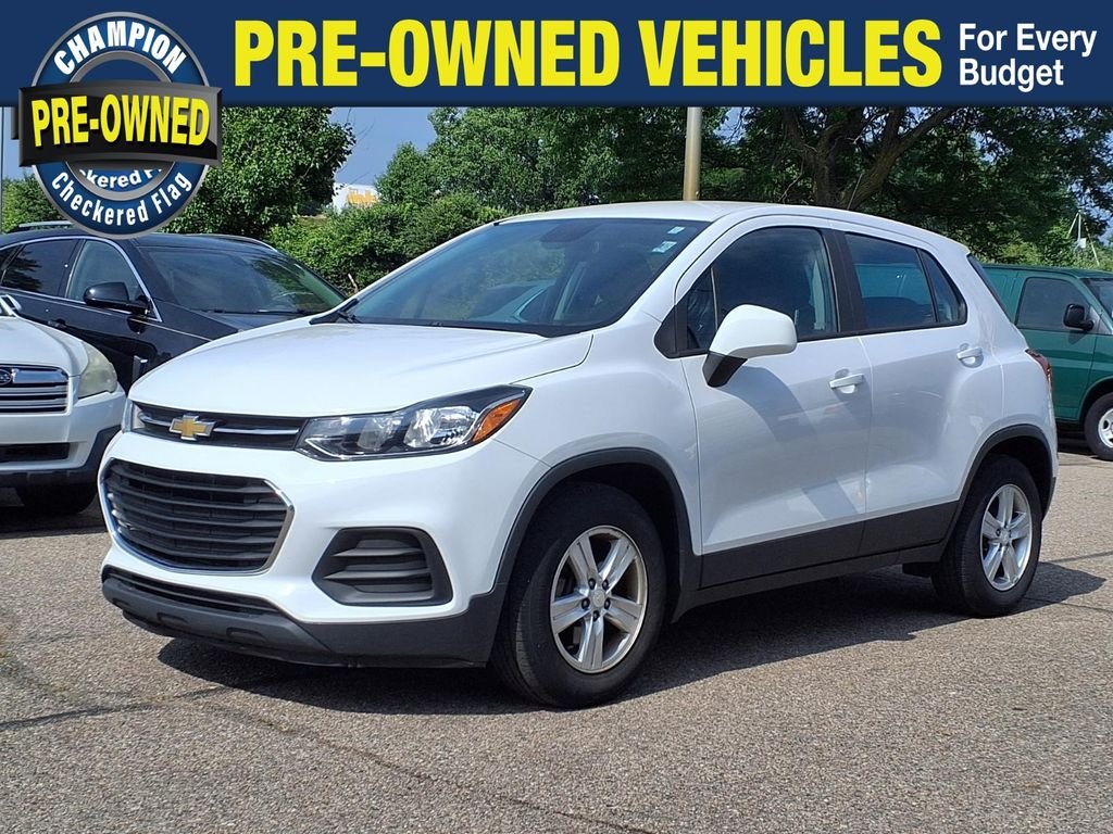 Used 2019 White Chevrolet LS image 1