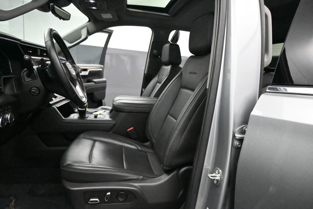 Used 2023 Sterling Metallic GMC Denali image 10