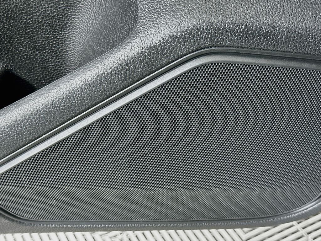 2025 Honda Civic LX - Photo 18