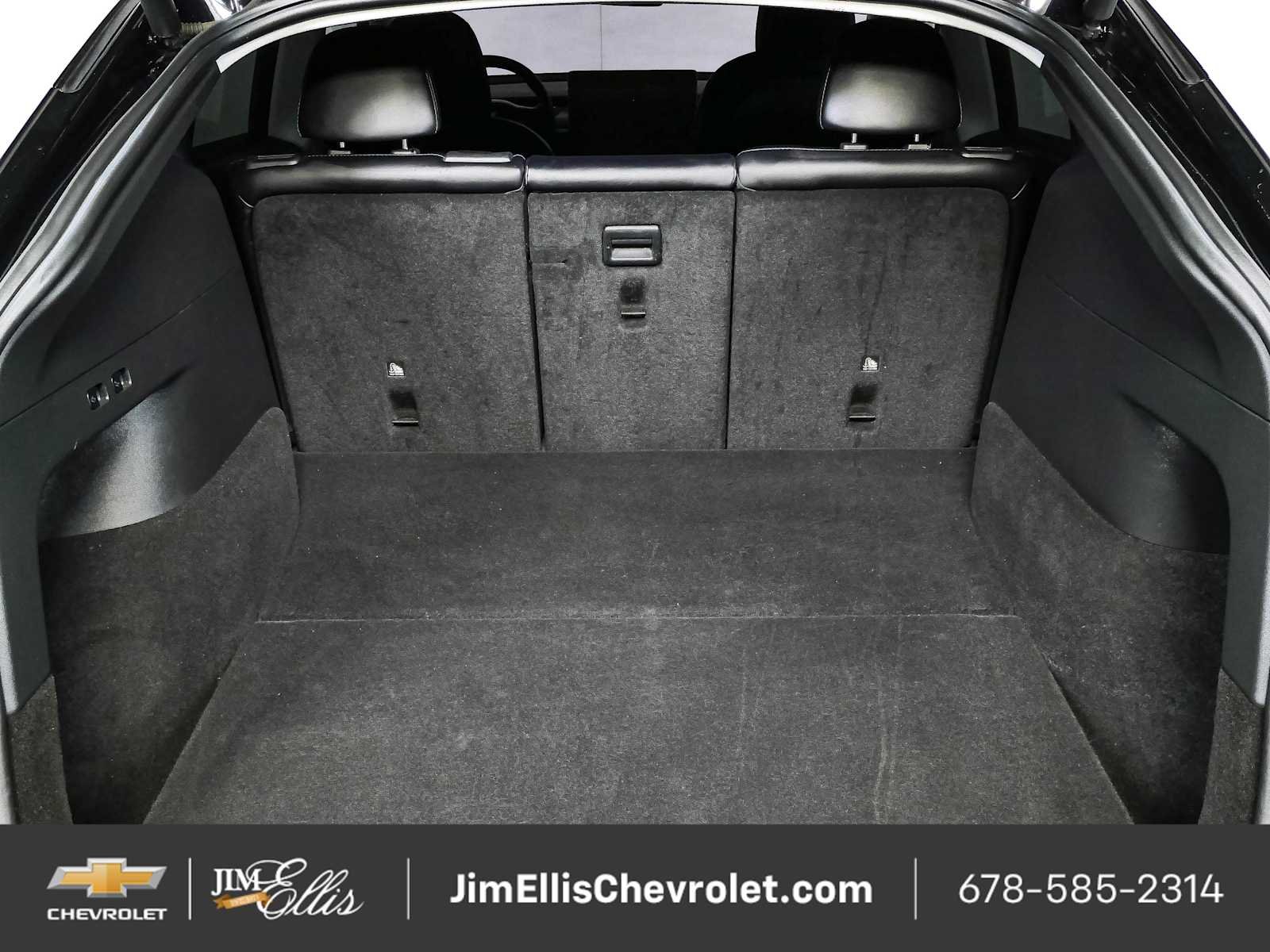 Used 2022 Black Tesla Performance Dual Motor All-Wheel Drive image 25