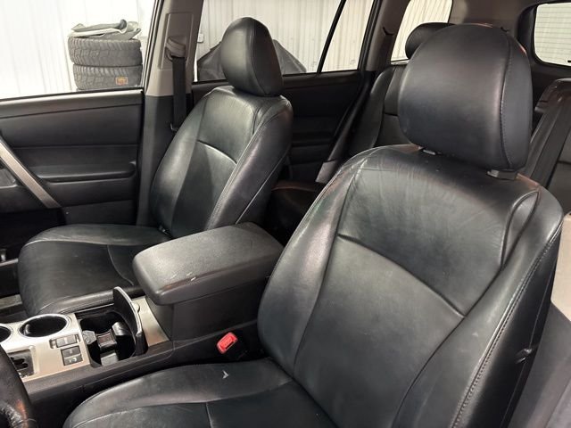 Used 2013 White Toyota SE image 7