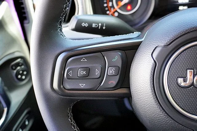 New 2026 Reign Jeep Sport S image 37