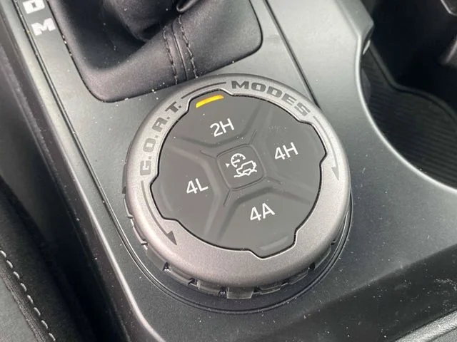 New 2026 Avalanche Gray Ford Big Bend image 16
