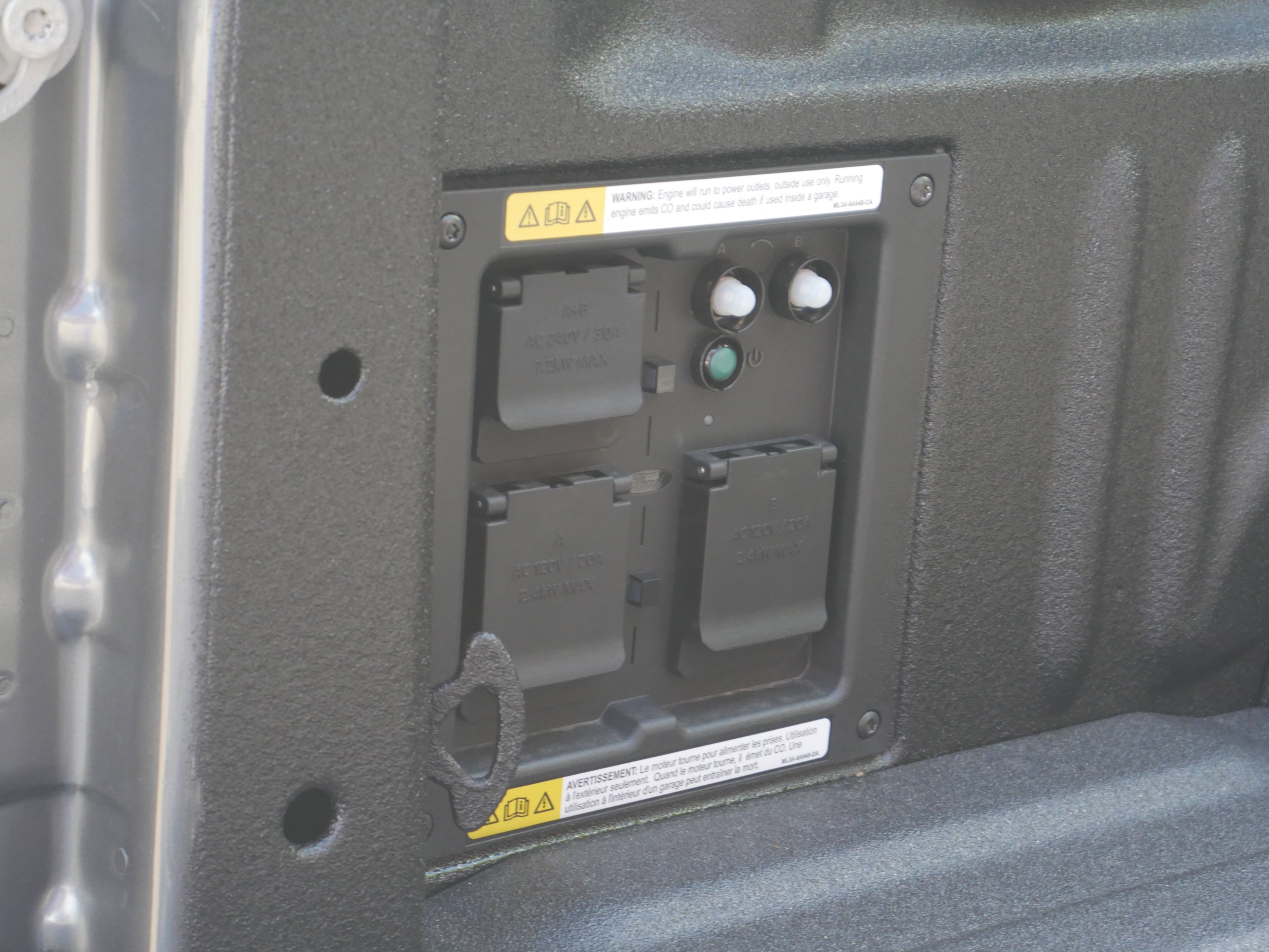 New 2026 Carbonized Gray Metallic Ford Lariat® image 28