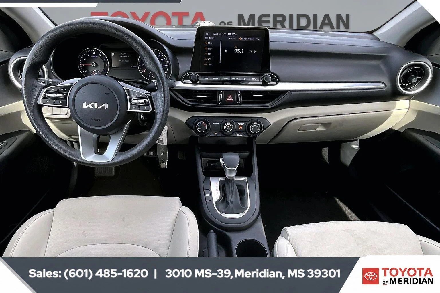 Used 2023 Gravity Gray Kia LXS image 13