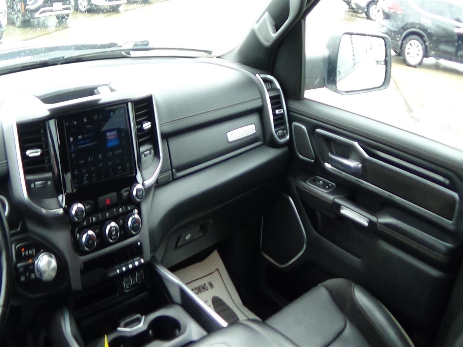 Used 2022 Bright White Clear Coat (pw7) RAM Laramie image 14