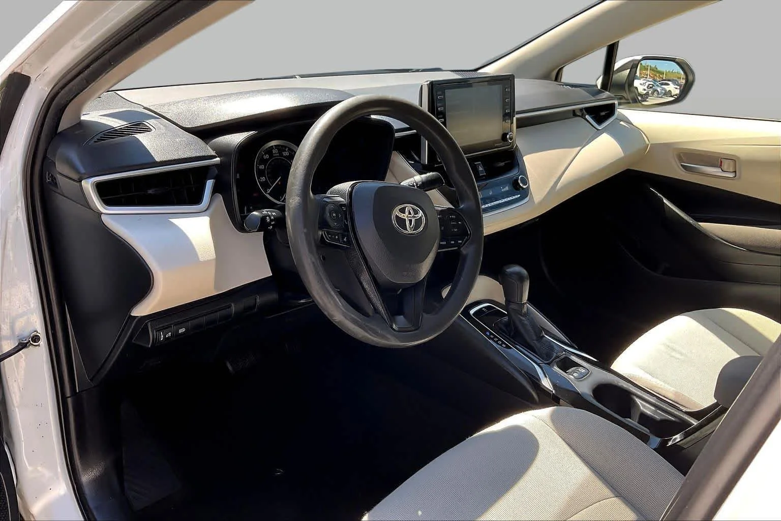 Used 2021 Super White Toyota LE image 17