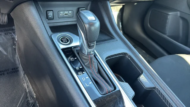 Used 2025 Gray Nissan SR image 29