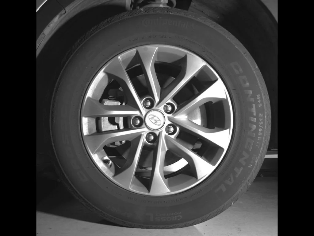 Used 2019 Silver Hyundai SEL image 11