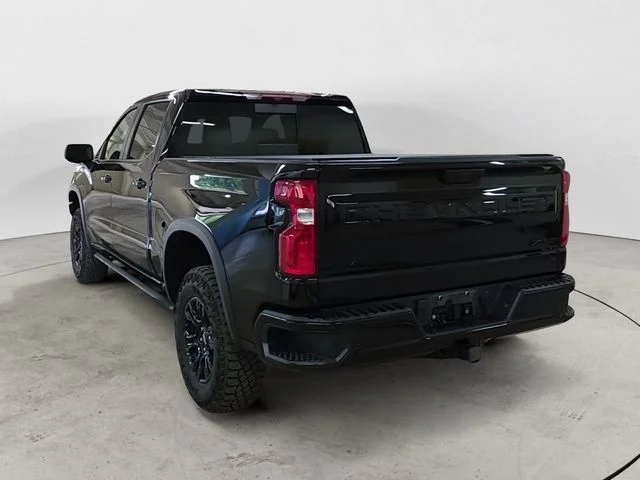 Used 2024 Black Chevrolet ZR2 image 3
