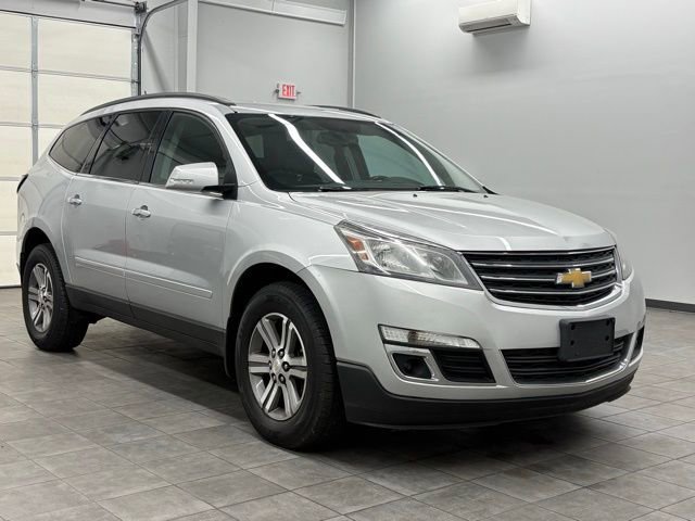 2016 Chevrolet Traverse 2LT AWD's photo