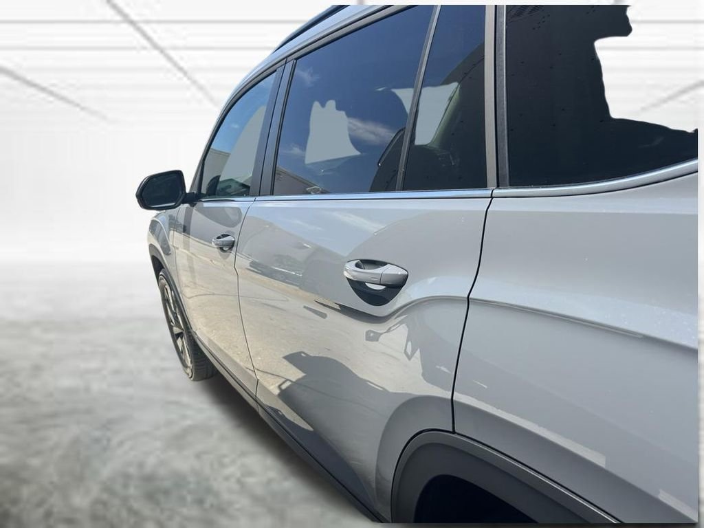 New 2026 Gray Volkswagen SE w/Technology image 26