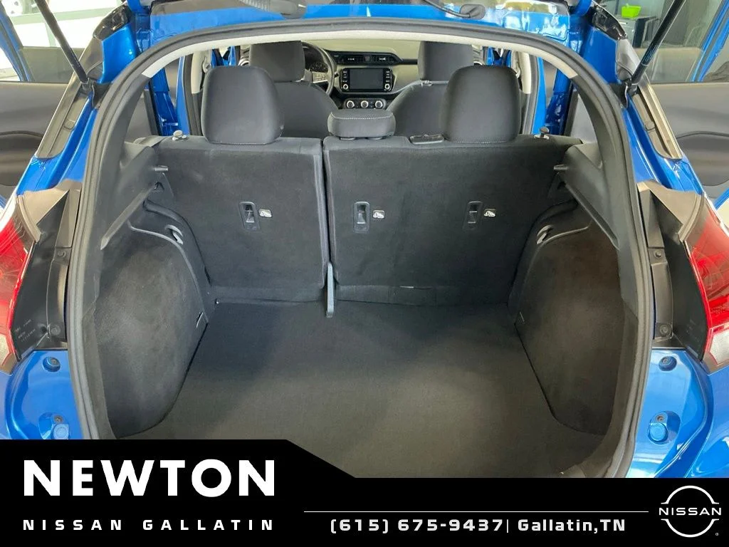 Used 2023 Electric Blue Metallic/Super Black Nissan SV image 17