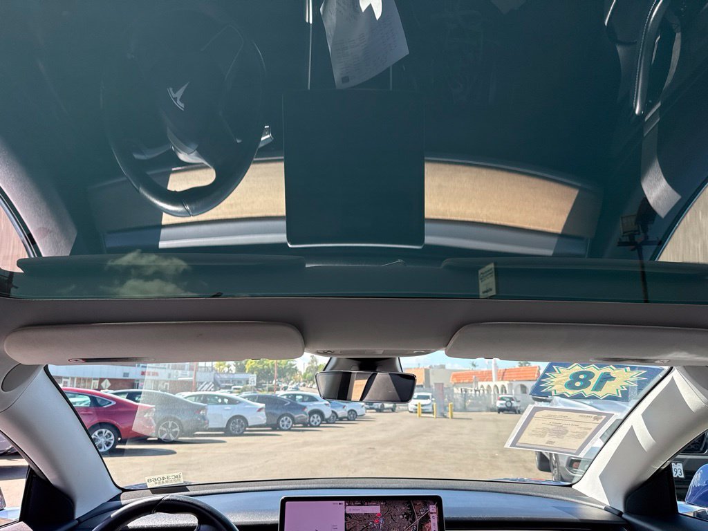 Used 2018 Blue Tesla Long Range image 10