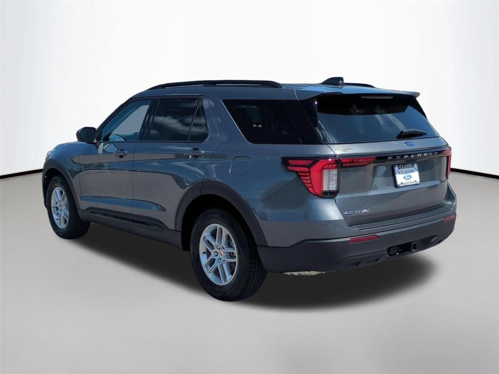 New 2026 Carbonized Gray Metallic Ford Active image 3