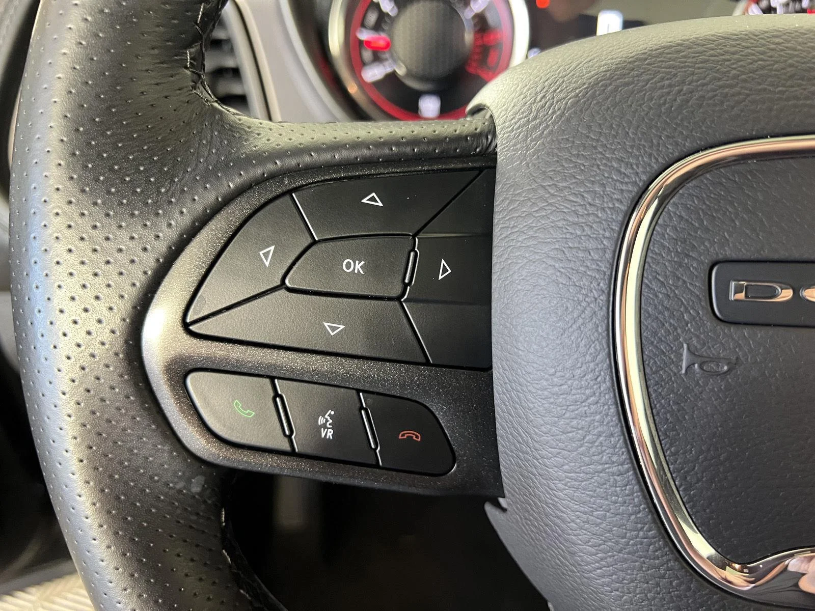 Used 2023 Pitch Black Clearcoat Dodge R/T image 10
