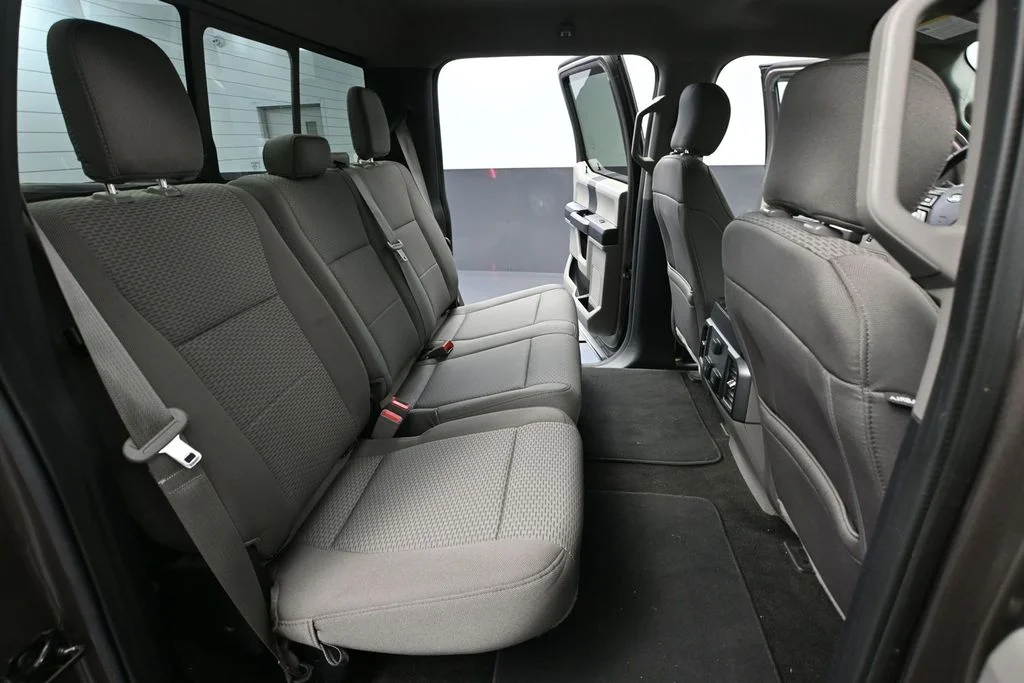 Used 2020 Gray Ford XLT image 35
