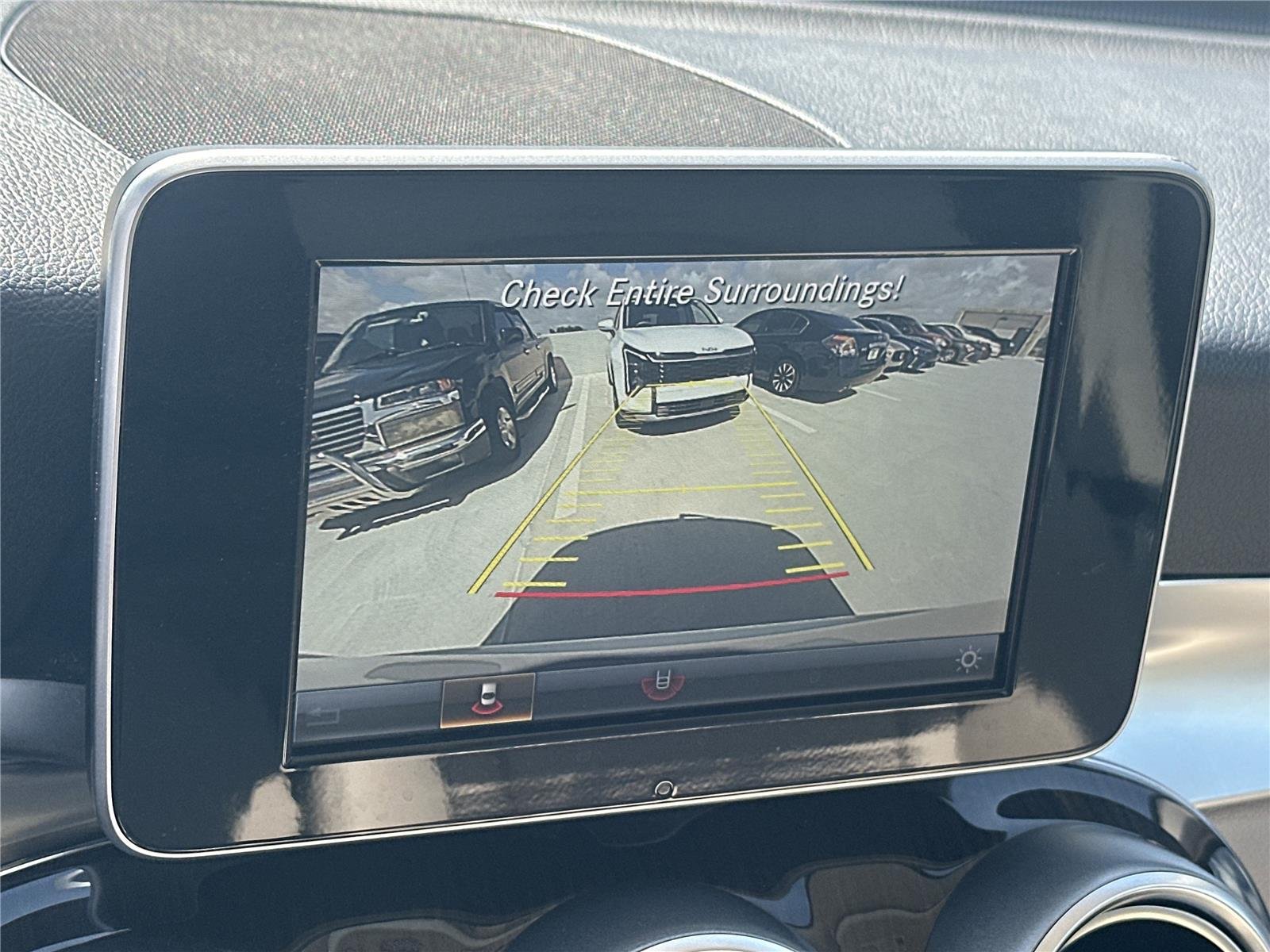 Used 2019 Polar White Mercedes-Benz GLC 300 image 17