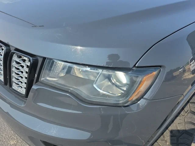 Used 2018 Black Jeep Altitude image 31
