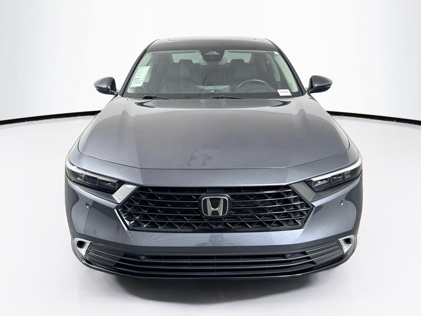 Used 2024 Meteorite Gray Metallic Honda Touring image 9
