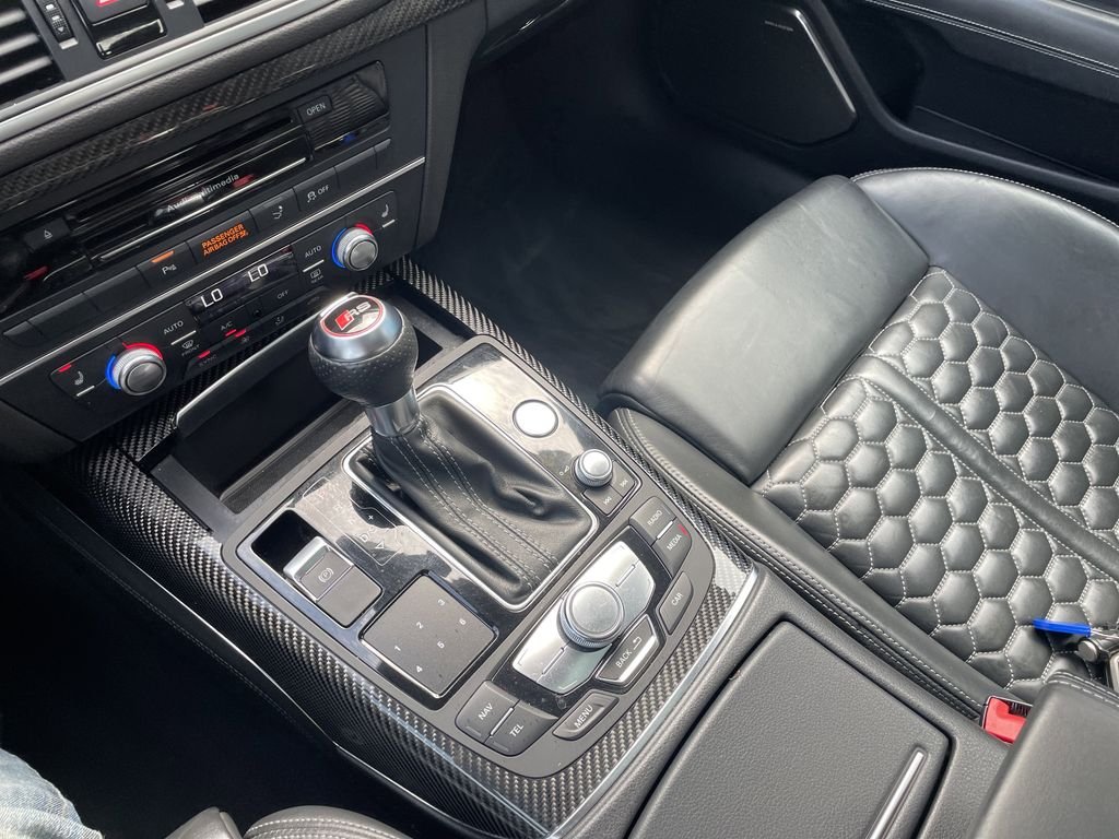 Used 2014 Black Audi 4.0T Prestige image 21