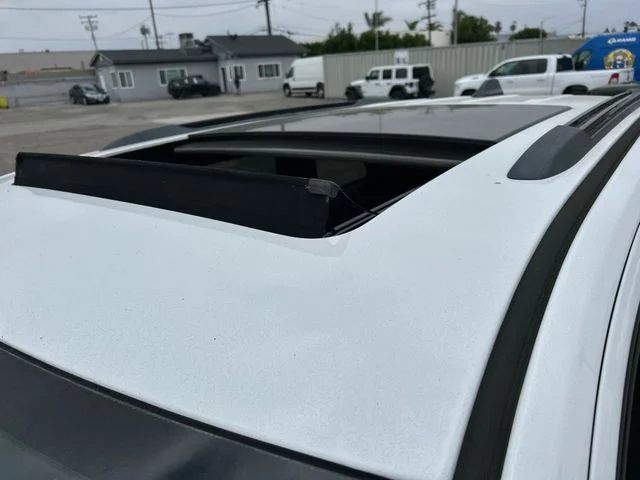 Used 2021 Bright White Clearcoat Jeep Limited X image 7