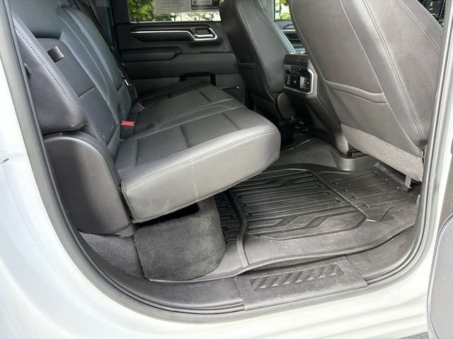 Used 2024 White GMC SLT image 15