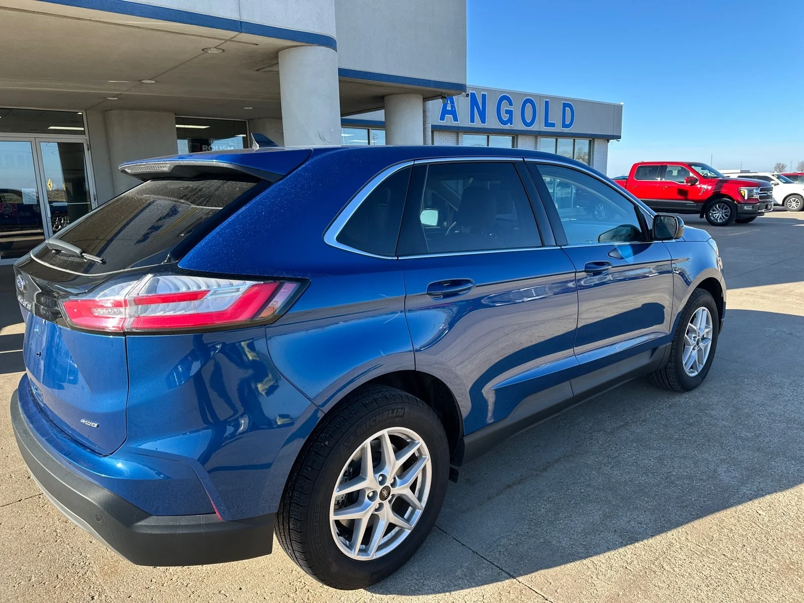 2024 Ford Edge SEL - Photo 9
