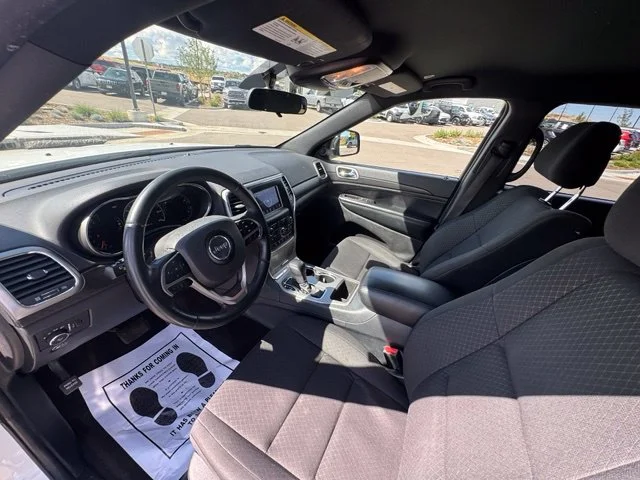Used 2018 White Jeep Laredo E image 17