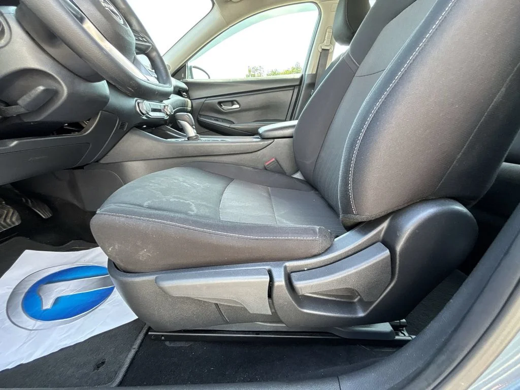 Used 2025 Gray Nissan SV image 14
