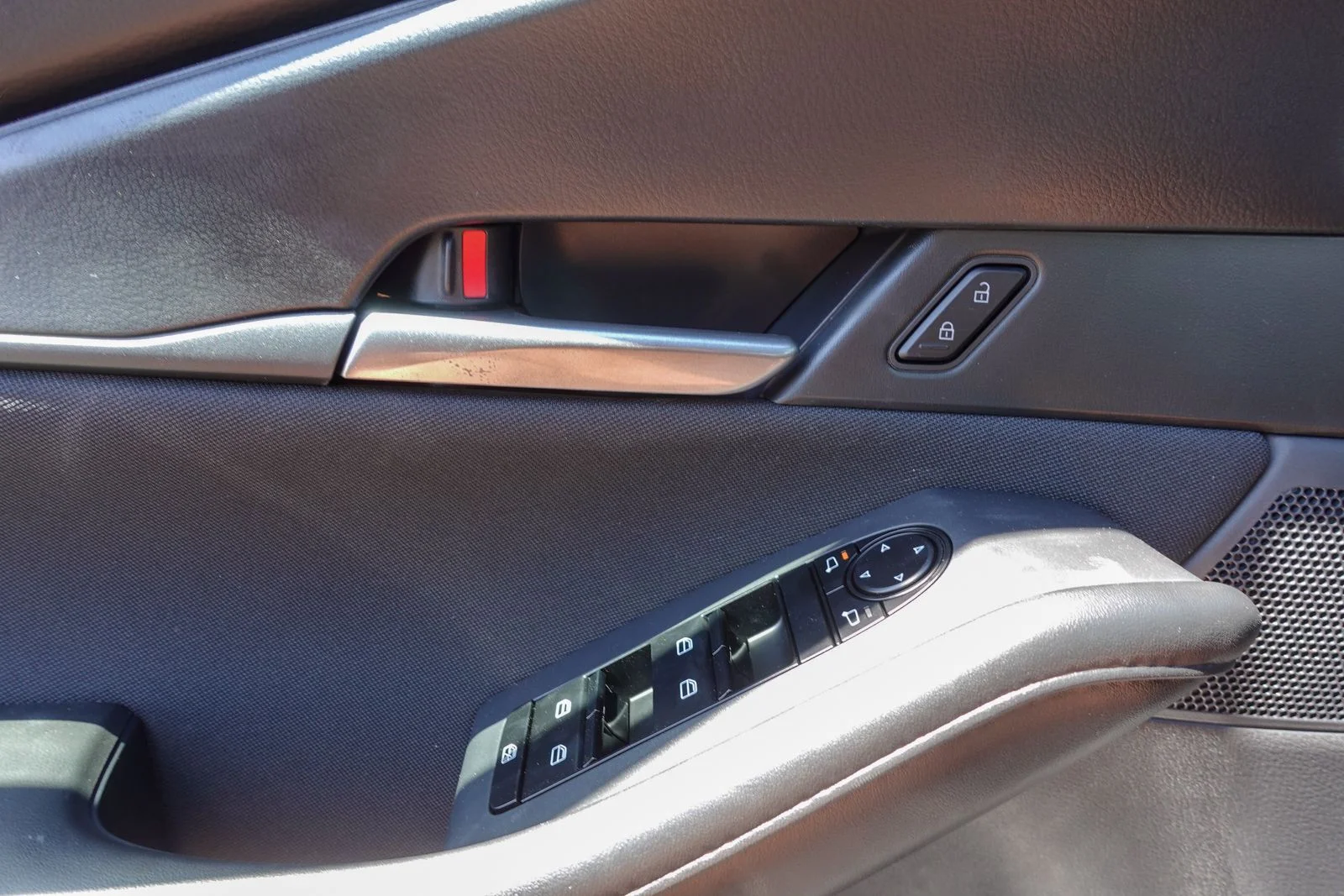 New 2026 Jet Black Mica Mazda 2.5 S image 16