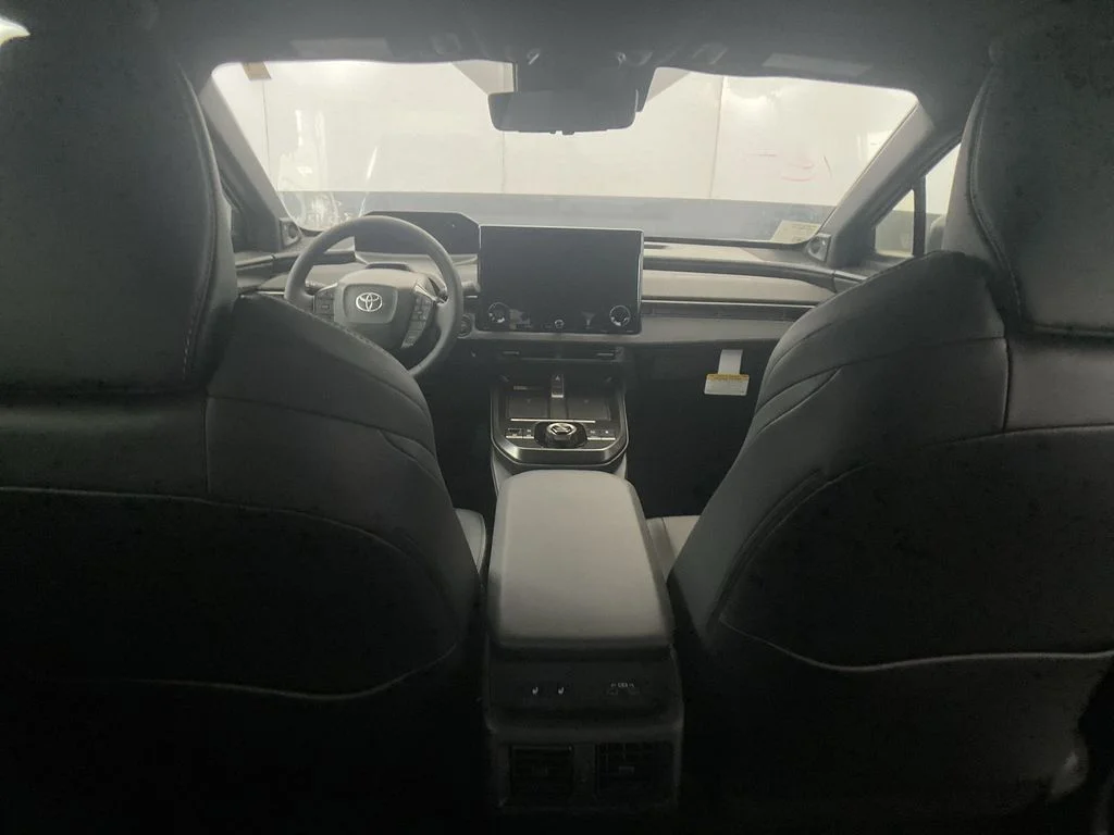New 2026 Heavy Metal with Midnight Black Metallic roof Toyota Limited image 28
