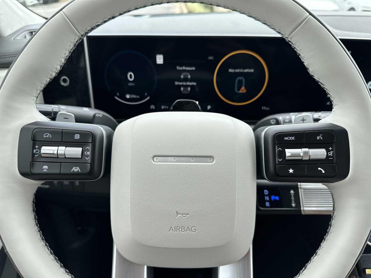 2025 Hyundai Santa Fe Calligraphy - Photo 17