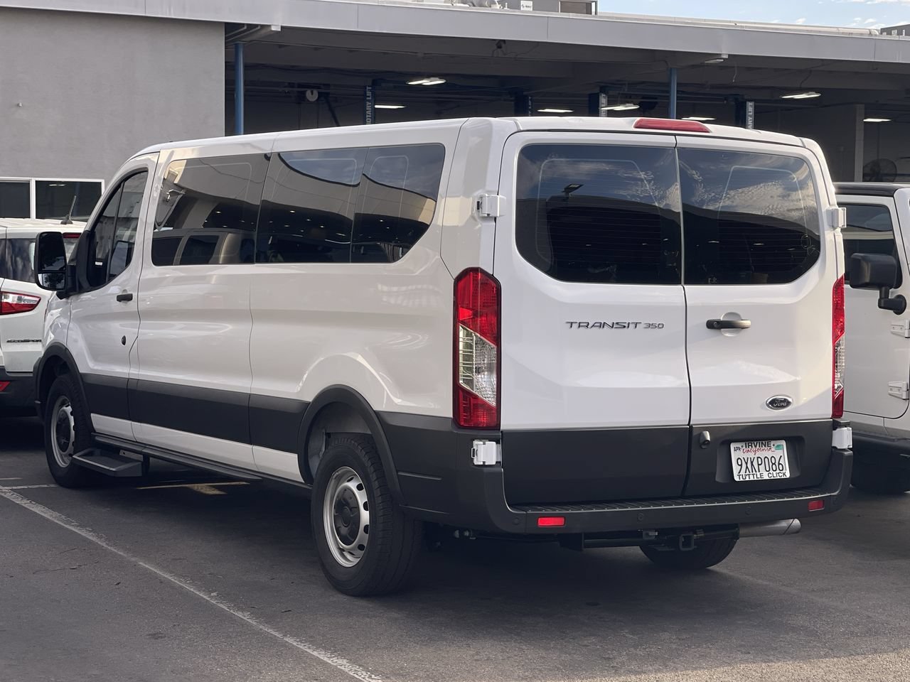 Certified Used 2025 Oxford White Ford XLT image 3