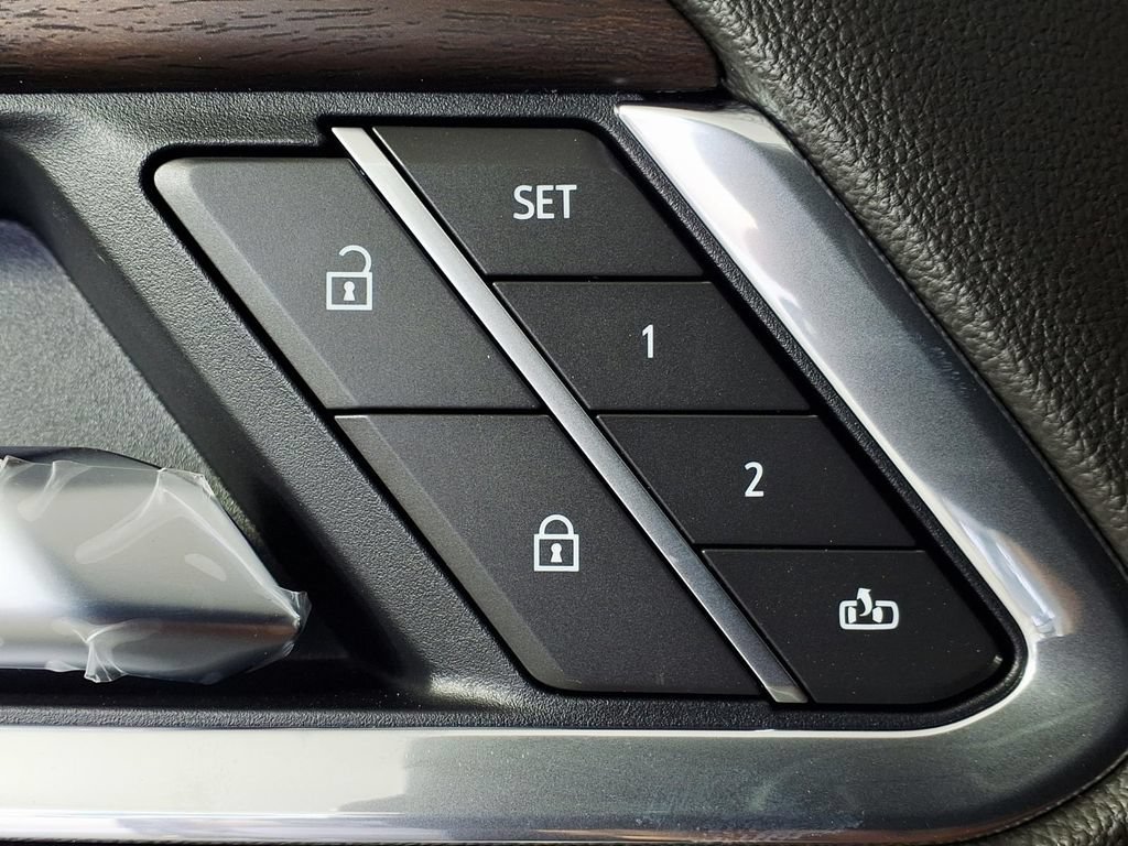 2026 GMC Sierra 1500 SLT - Photo 17