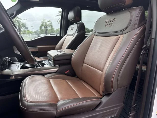 Used 2025 Star White Ford King Ranch image 36