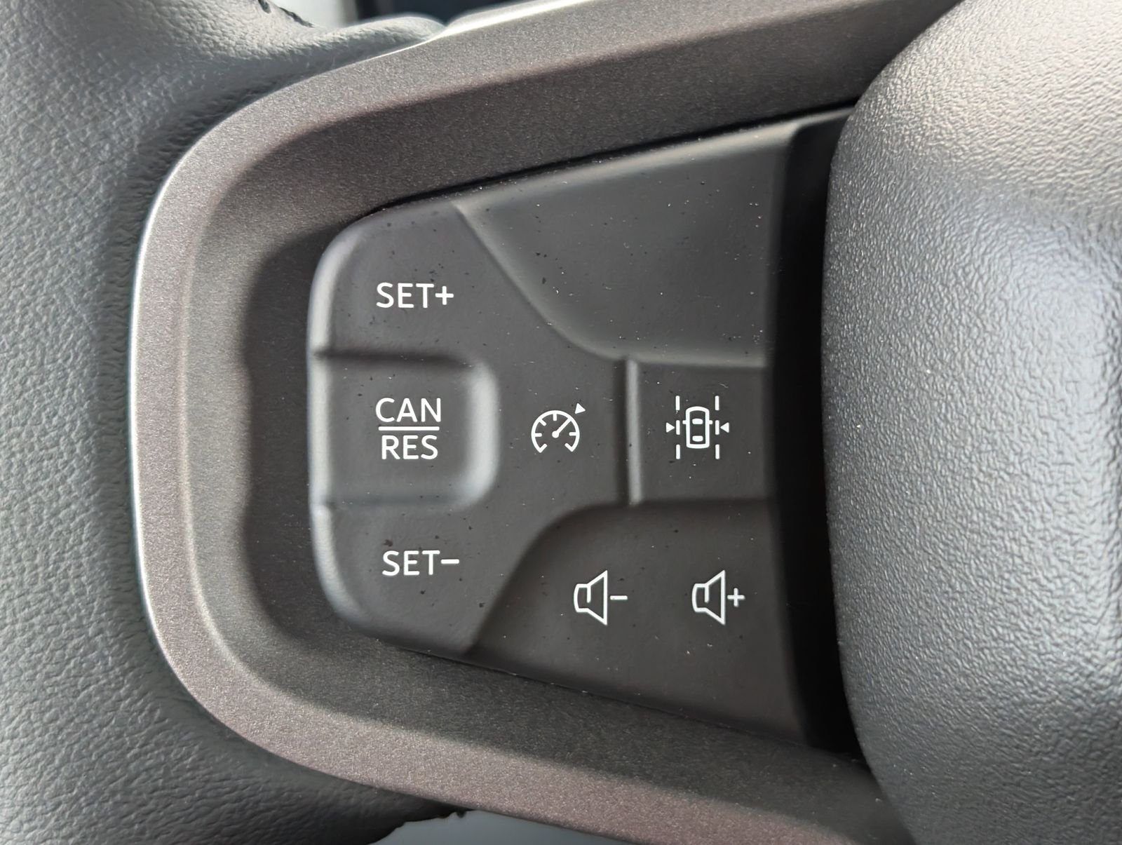 New 2026 Avalanche Gray Ford Big Bend image 25