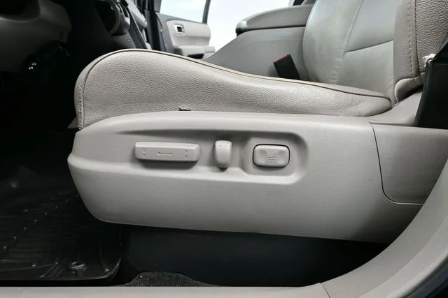 2012 Honda Pilot EX-L - Photo 20