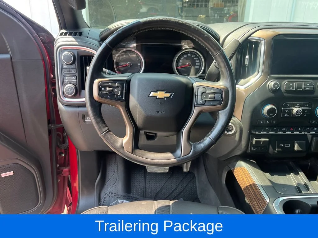 Used 2019 Red Chevrolet High Country image 17