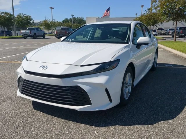 New 2026 Ice Cap Toyota LE image 8