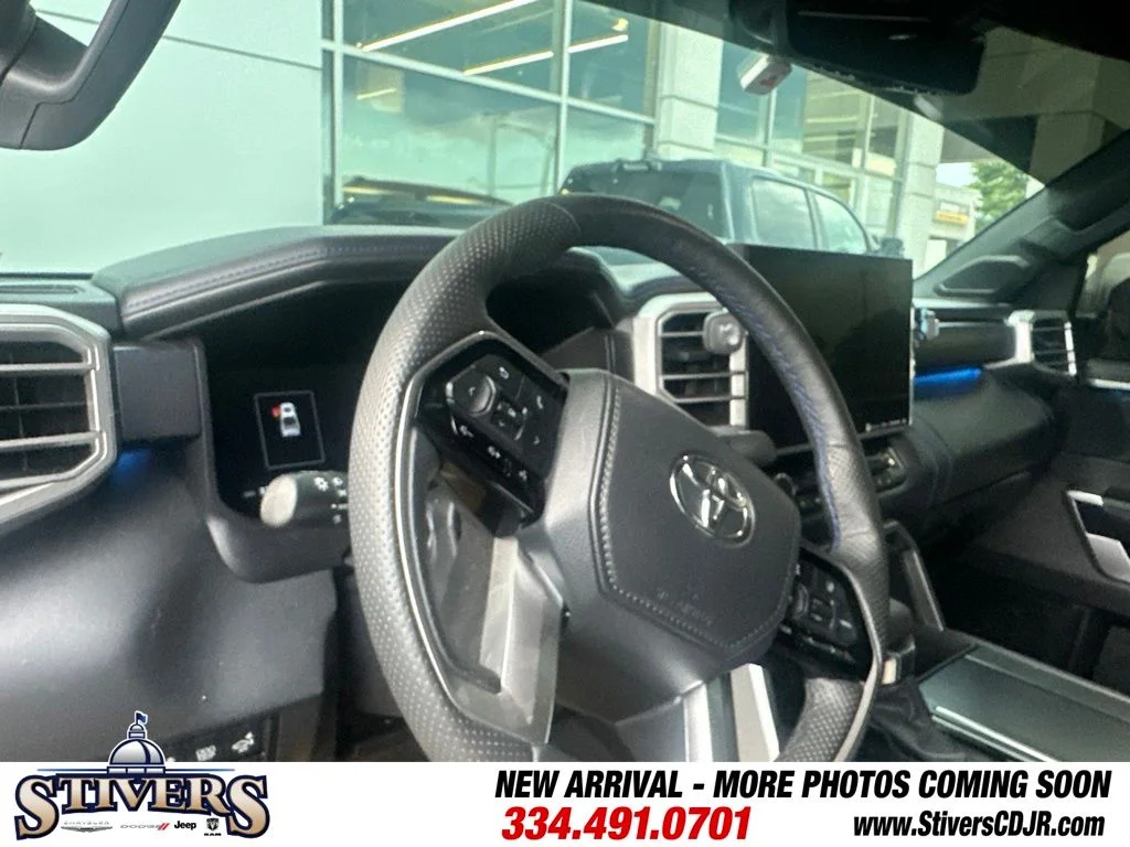 Used 2023 Silver Toyota Platinum image 9
