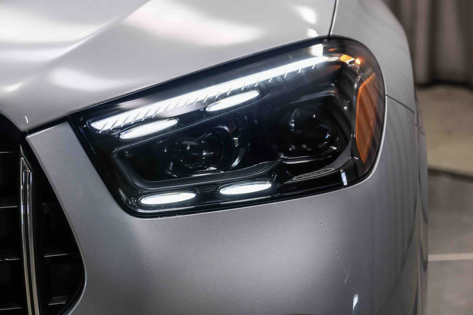 New 2026 Cirrus Silver Metallic Mercedes-Benz AMG® GLE 53 4MATIC+ Coupe image 39