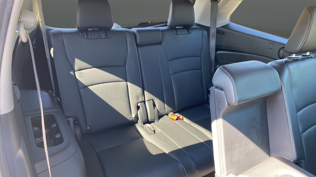 Used 2022 Platinum White Pearl Honda AWD EX-L image 26