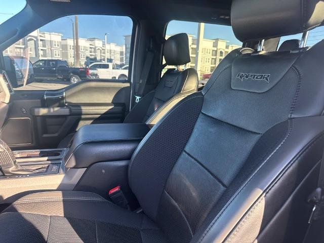 Used 2019 Oxford White Ford  image 23